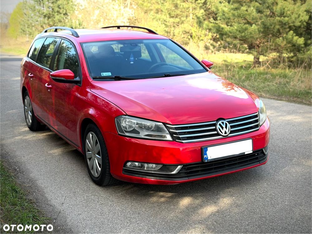 Volkswagen Passat 1.6 TDI DPF BlueMot Trendline - 2