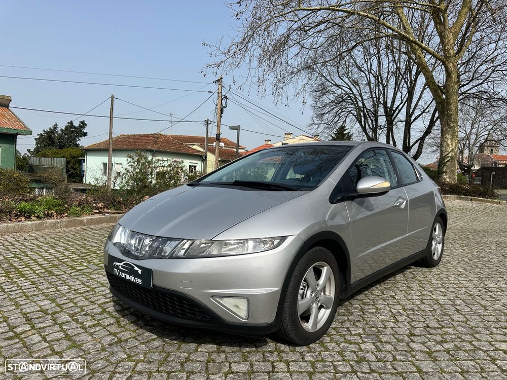 Honda Civic 1.4 Comfort - 3