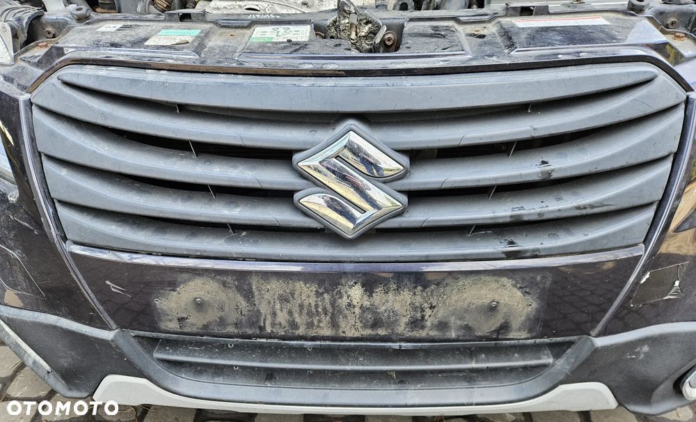 Suzuki SX4 S-Cross grill atrapa - 1