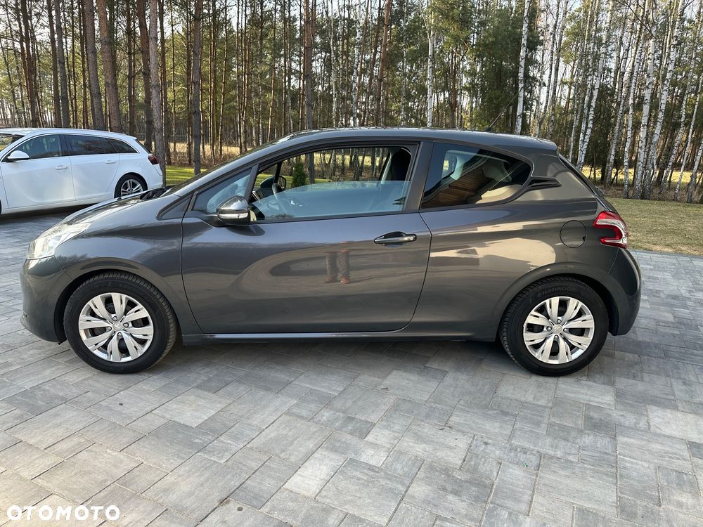 Peugeot 208 95 VTI Active - 11