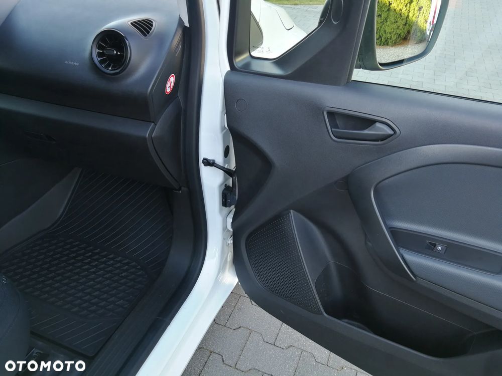 Mercedes-Benz Citan - 12