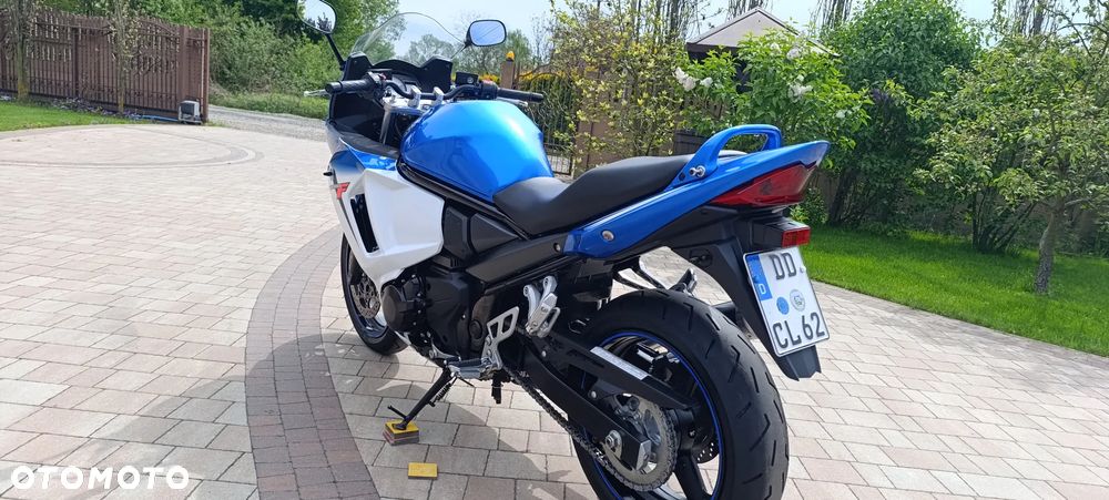 Suzuki GSX - 7
