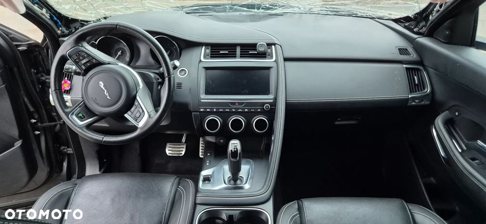 Jaguar E-Pace 2.0 i4D AWD R-Dynamic - 26