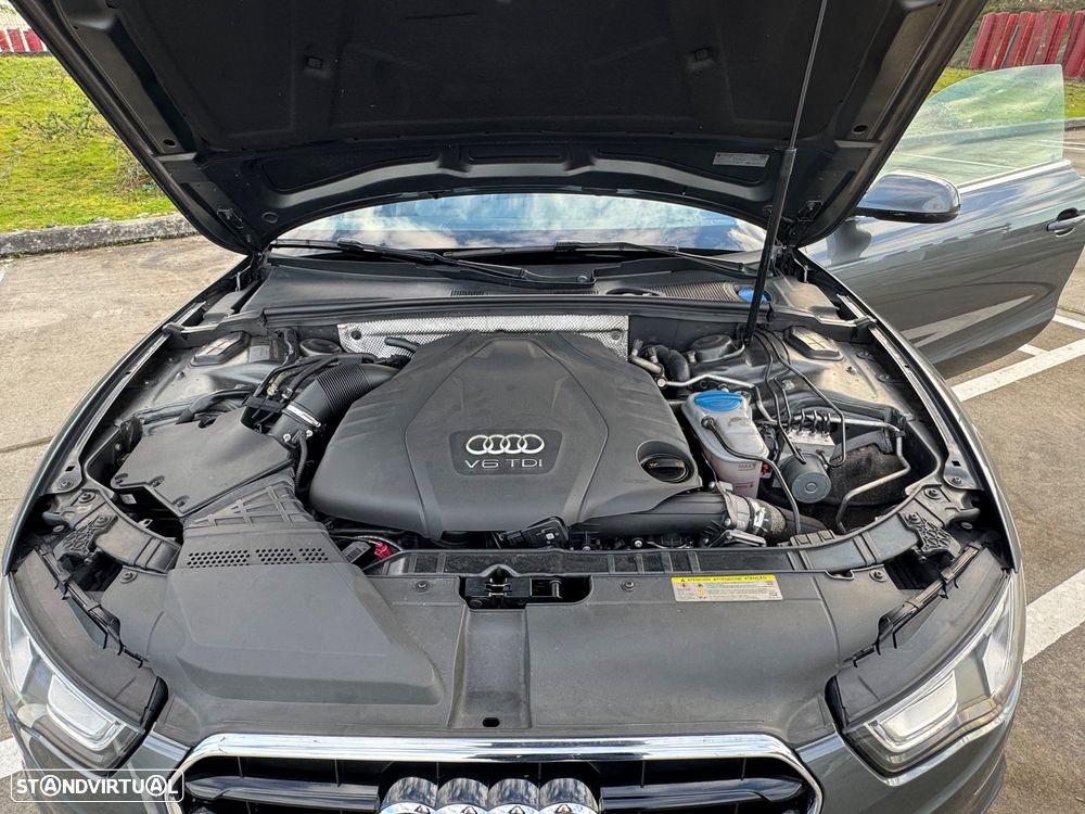 Audi A5 3.0 TDI V6 quattro S tronic C.Diesel S-line - 31