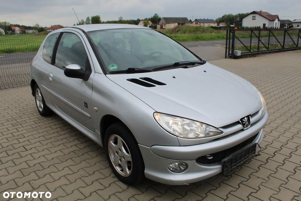 Peugeot 206 75 JBL - 3