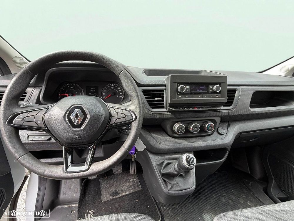 Renault Trafic - 8