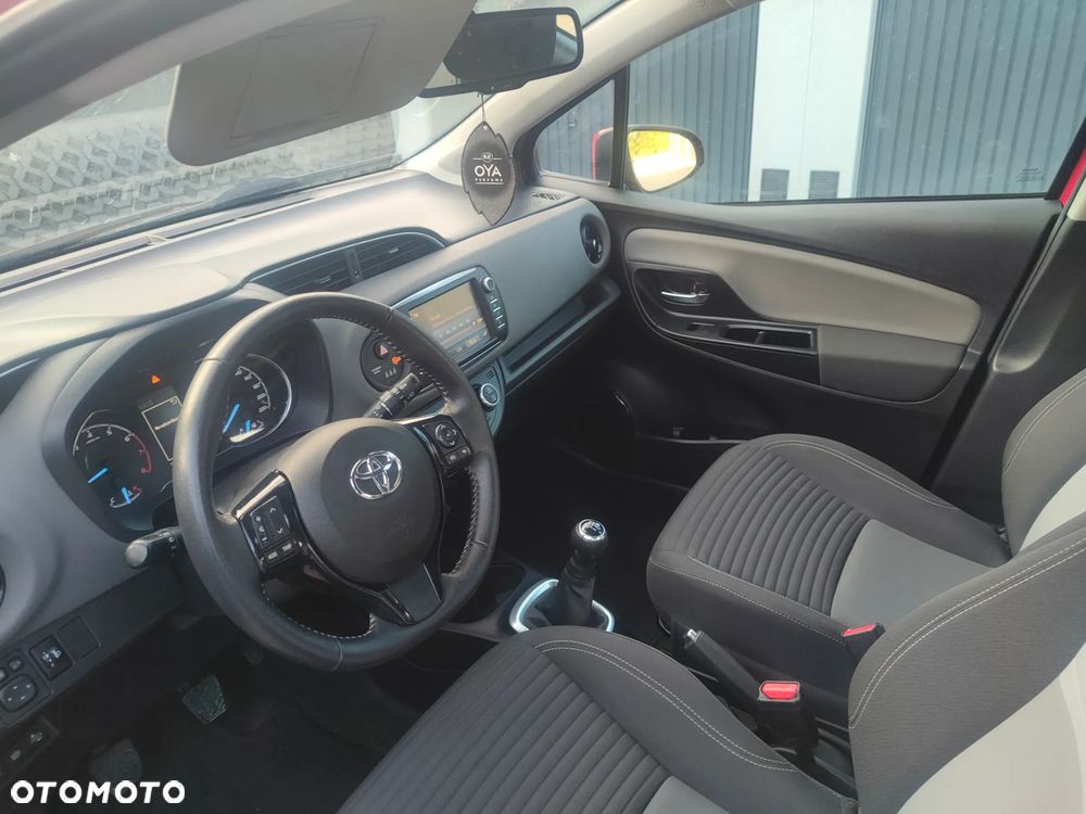 Toyota Yaris - 5
