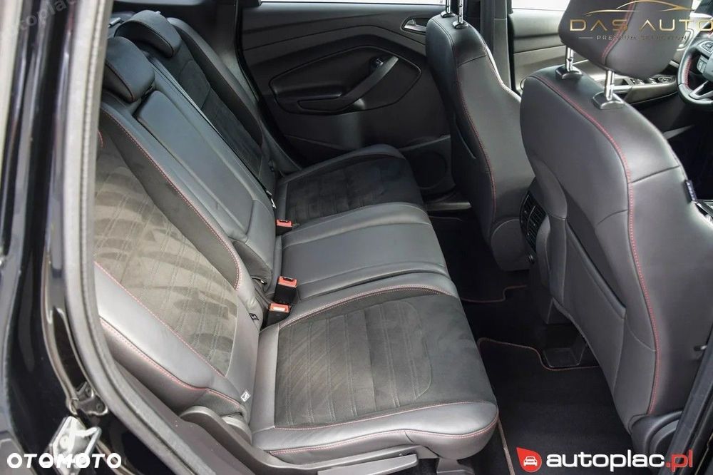 Ford Kuga 1.5 EcoBoost 2x4 ST-Line - 30
