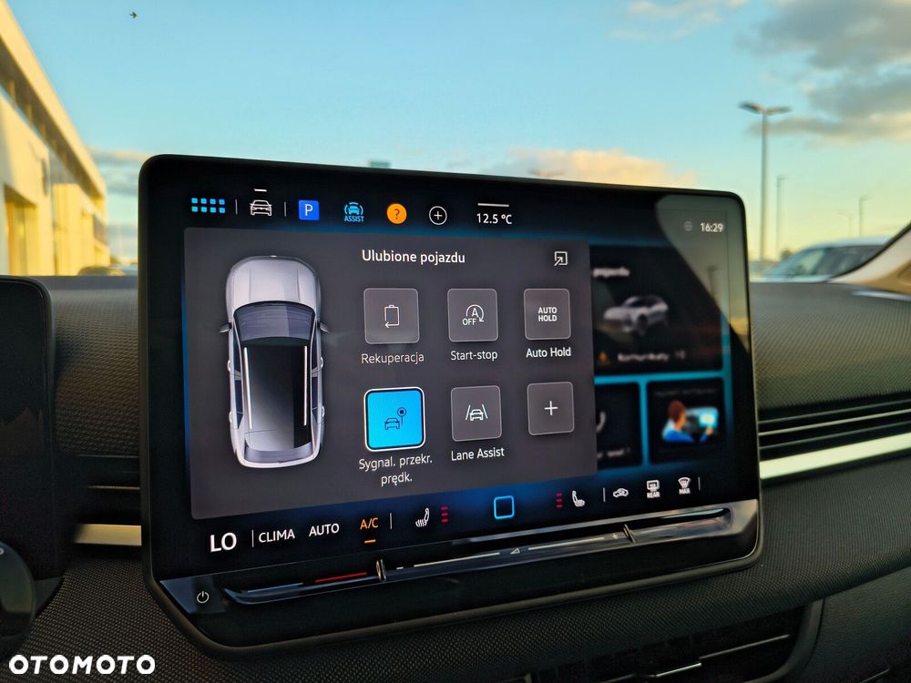 Volkswagen T-Roc - 22