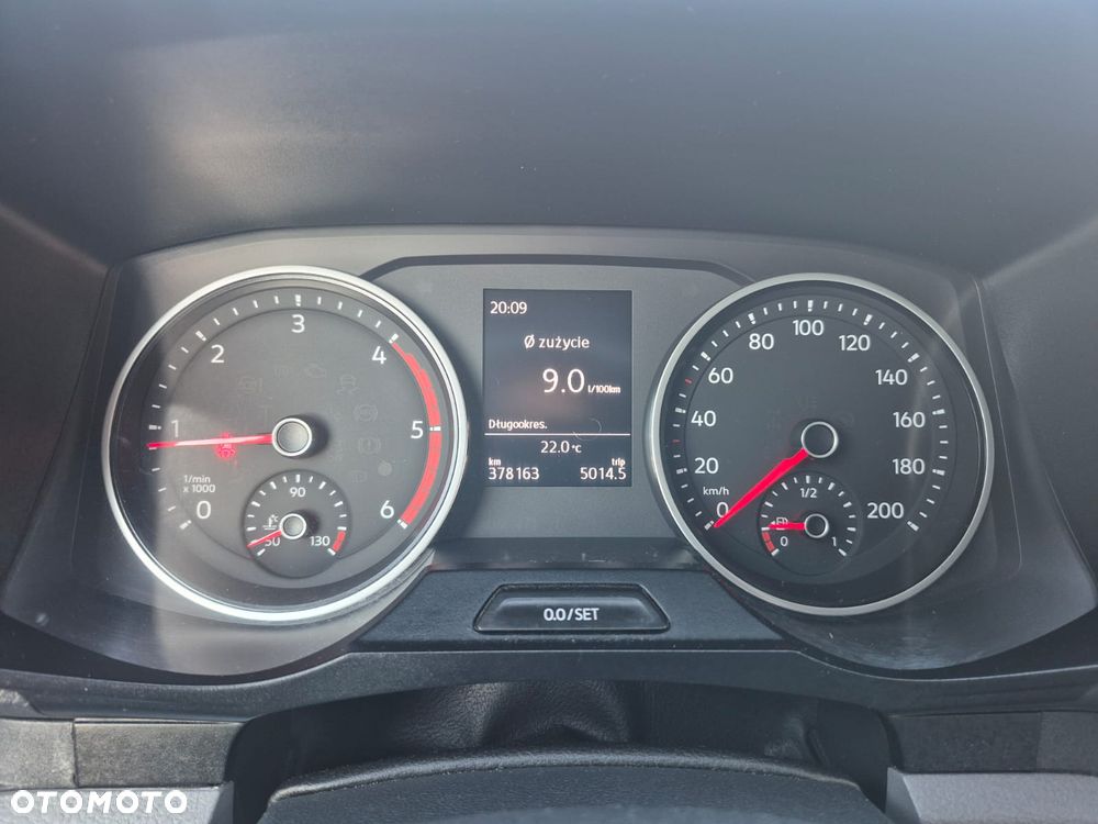 Volkswagen CRAFTER - 11