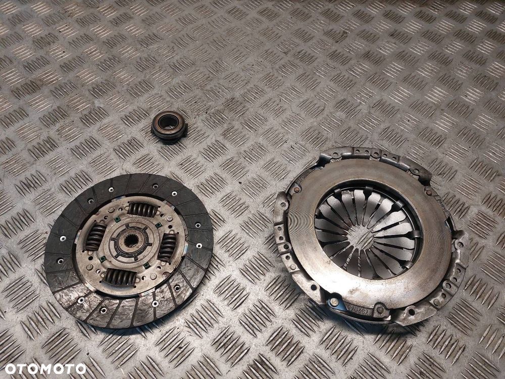 SPRZĘGŁO TARCZA + DOCISK   FIAT GRANDE PUNTO I 1.4 16V 194770 1085163 - 5