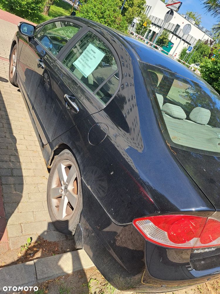 Honda Civic 1.8 Comfort - 4