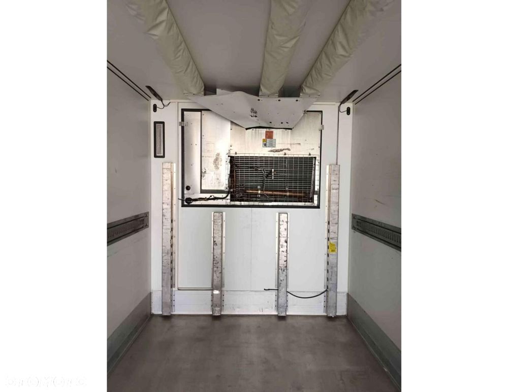 Schmitz Cargobull SKO FP 60 ThermoKing SLXi 300 - 10