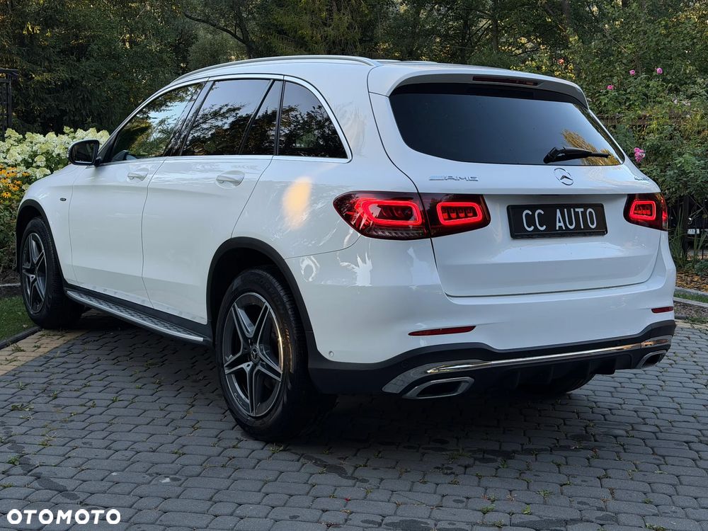 Mercedes-Benz GLC 250 4Matic 9G-TRONIC AMG Line - 7
