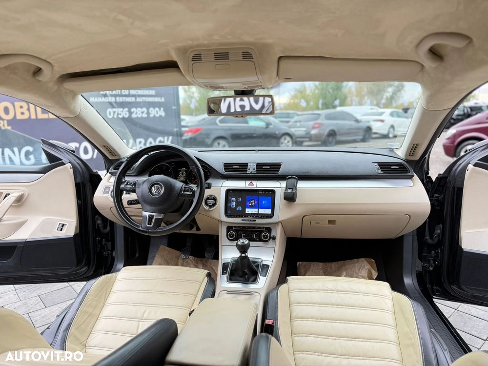 Volkswagen Passat CC - 8