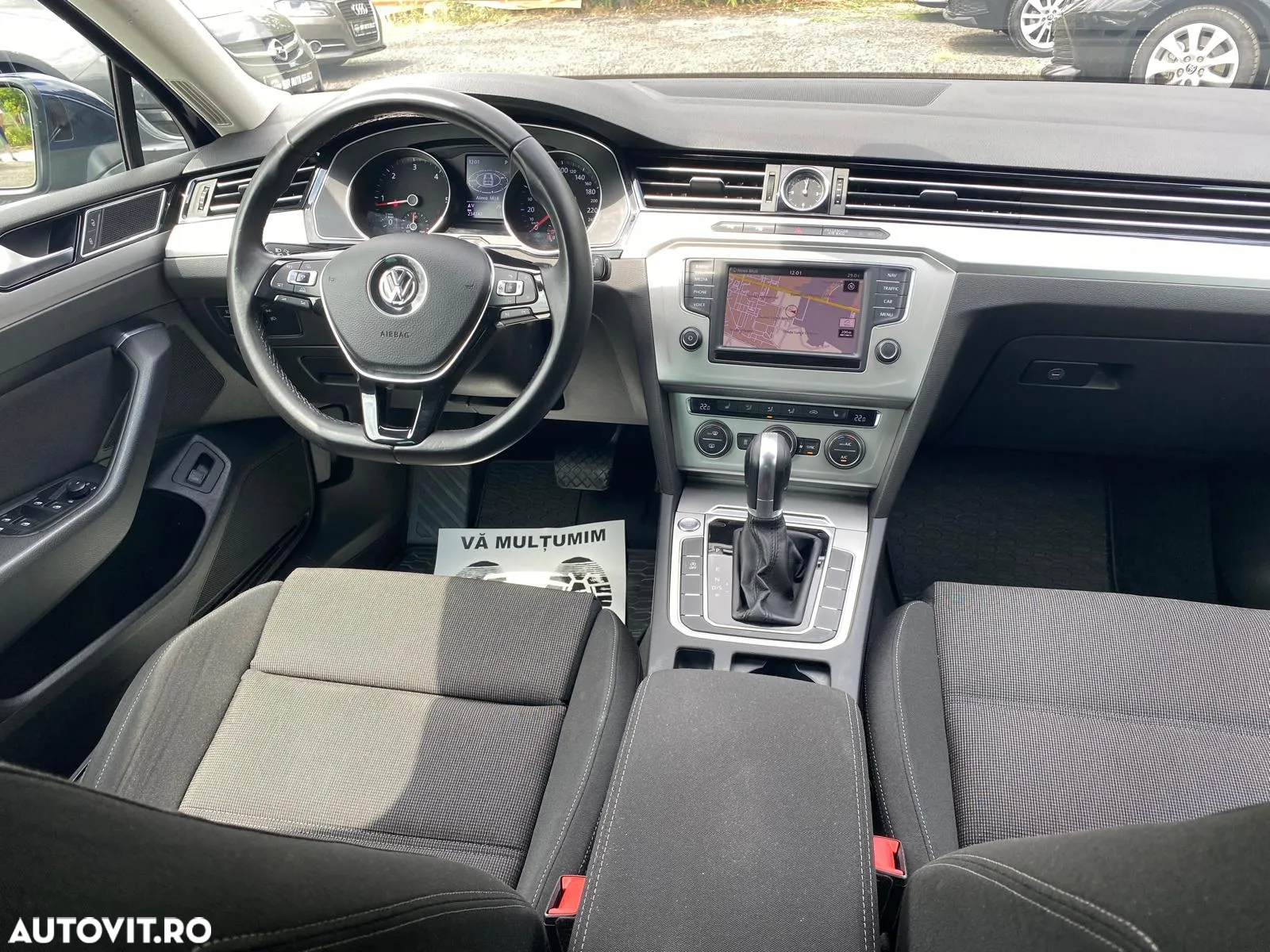 Volkswagen Passat Variant 2.0 TDI DSG (BlueMotion Technology) Highline - 14