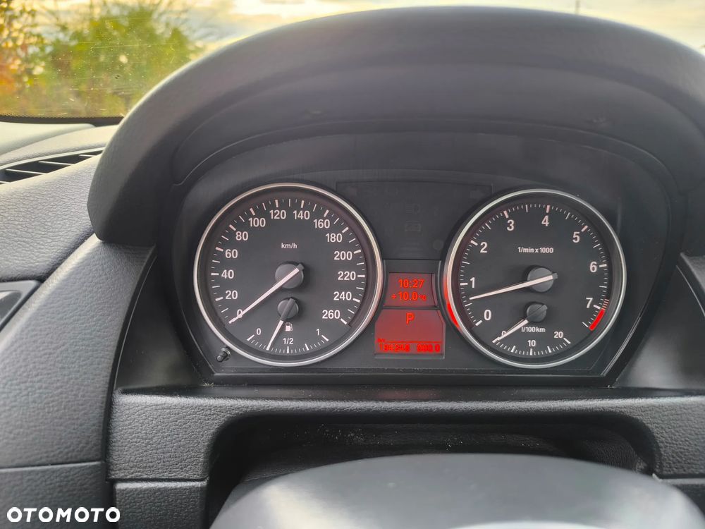 BMW X1 xDrive28i xLine - 14