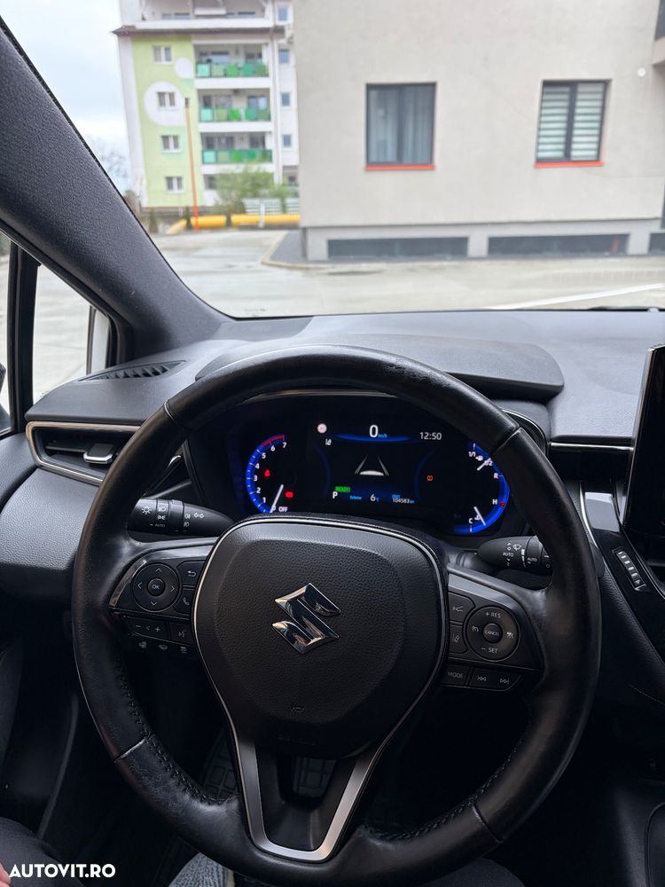 Suzuki Swace 1.8 E-CVT HEV Passion - 8