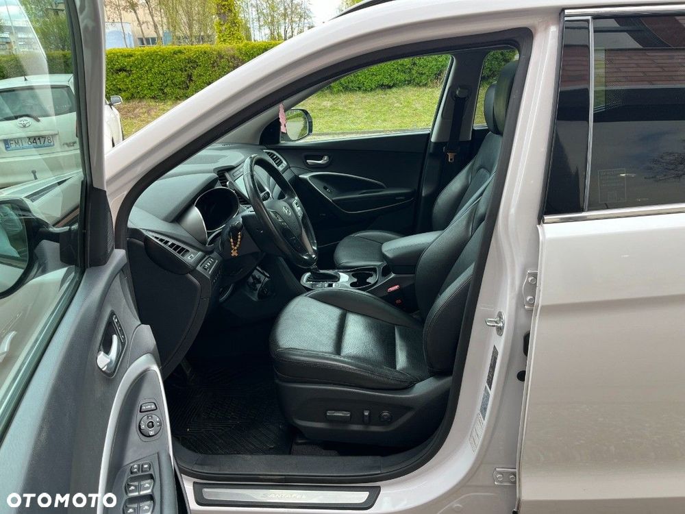 Hyundai Santa Fe 2.0 CRDi Executive 4WD - 23