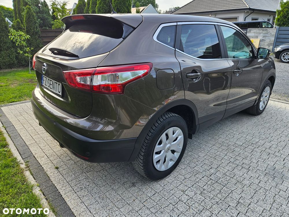 Nissan Qashqai 1.2 DIG-T Xtronic N-Connecta - 4