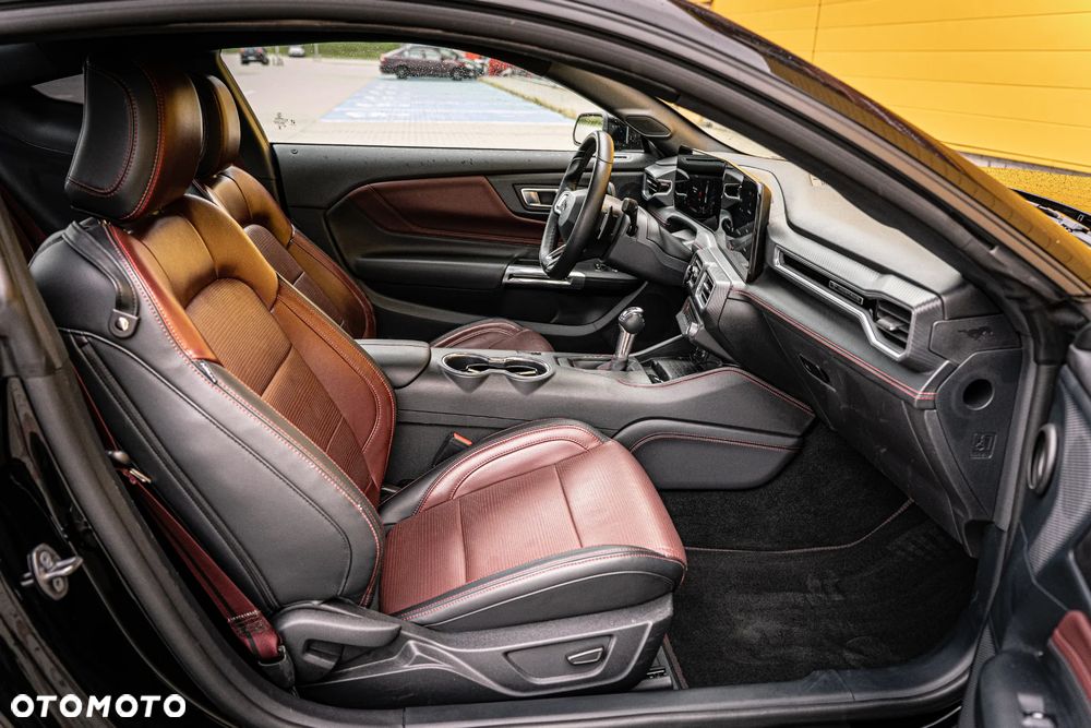 Ford Mustang 5.0 V8 GT - 22