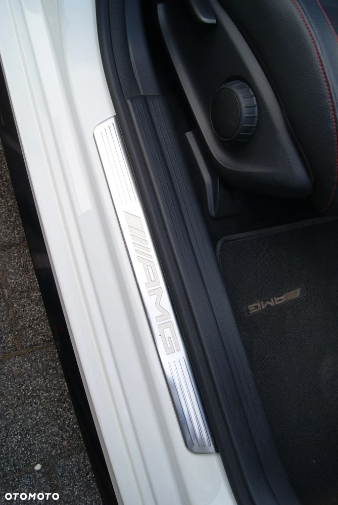 Mercedes-Benz CLA AMG 45 4-Matic - 26