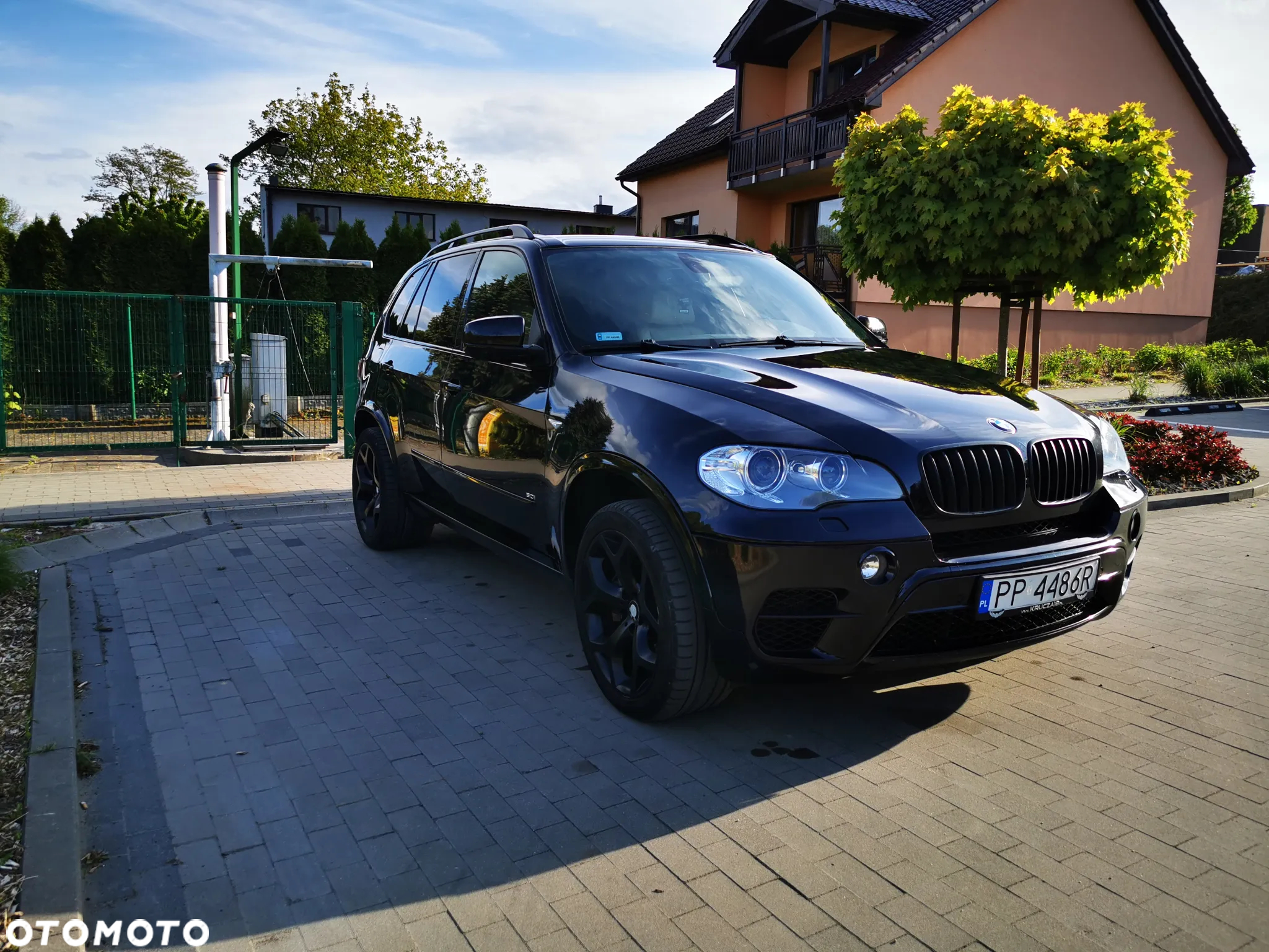 BMW X5 5.0i xDrive - 13
