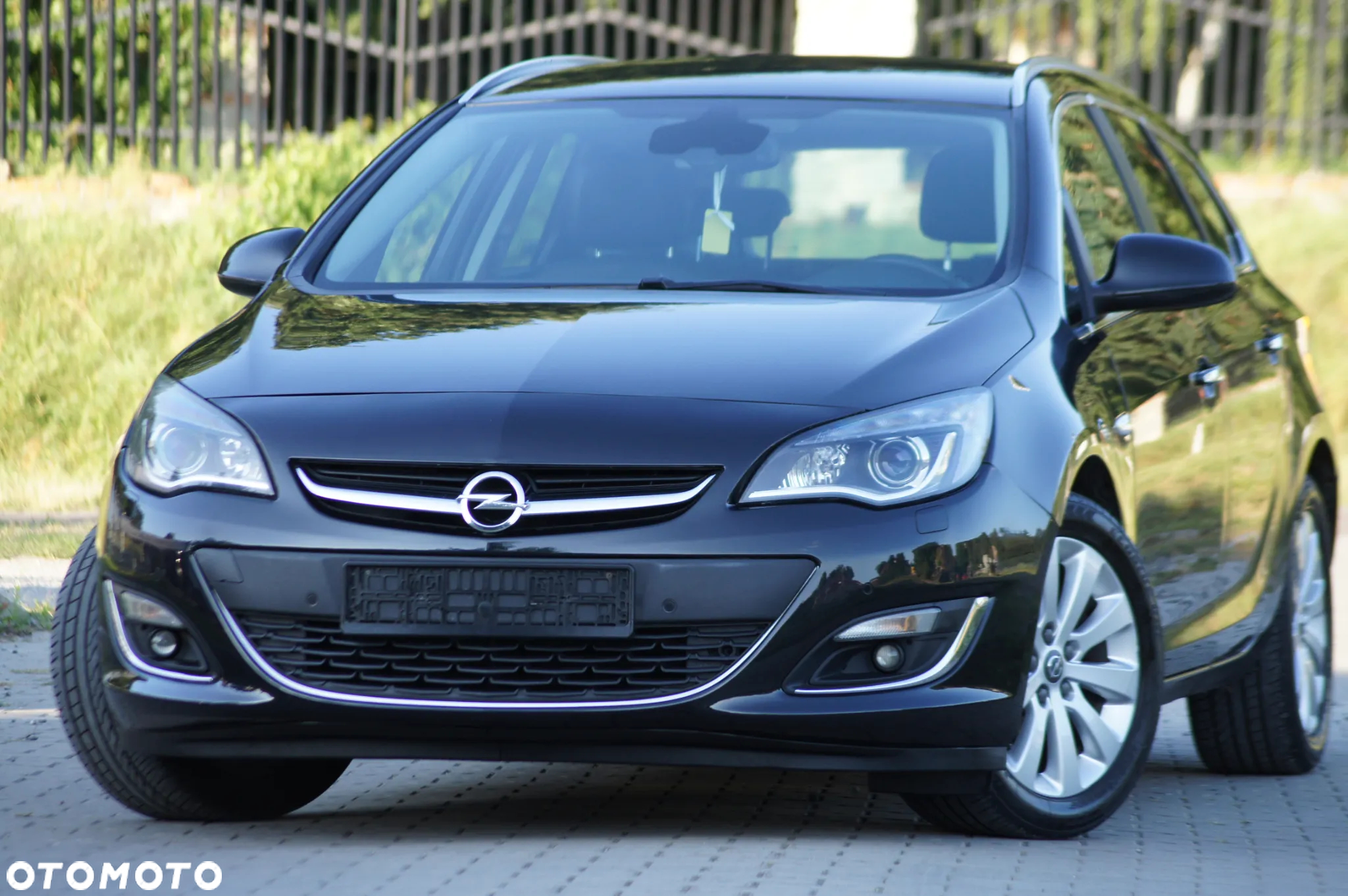 Opel Astra 1.7 CDTI DPF Cosmo - 2