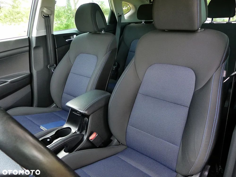 Hyundai Tucson blue 1.7 CRDi 2WD DCT Style - 21