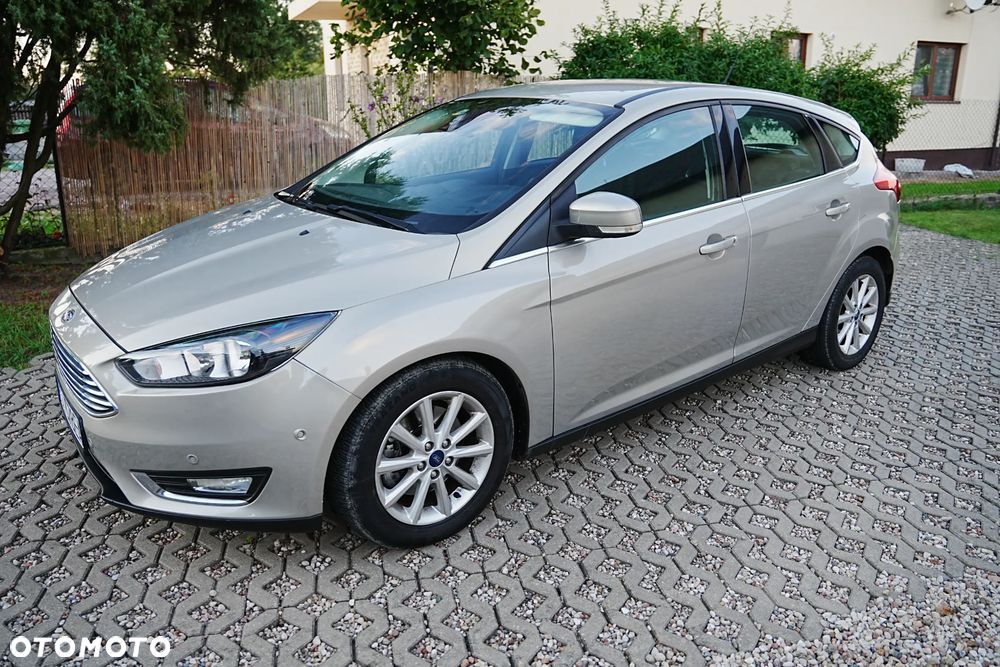 Ford Focus 2.0 TDCi Titanium ASS PowerShift - 4