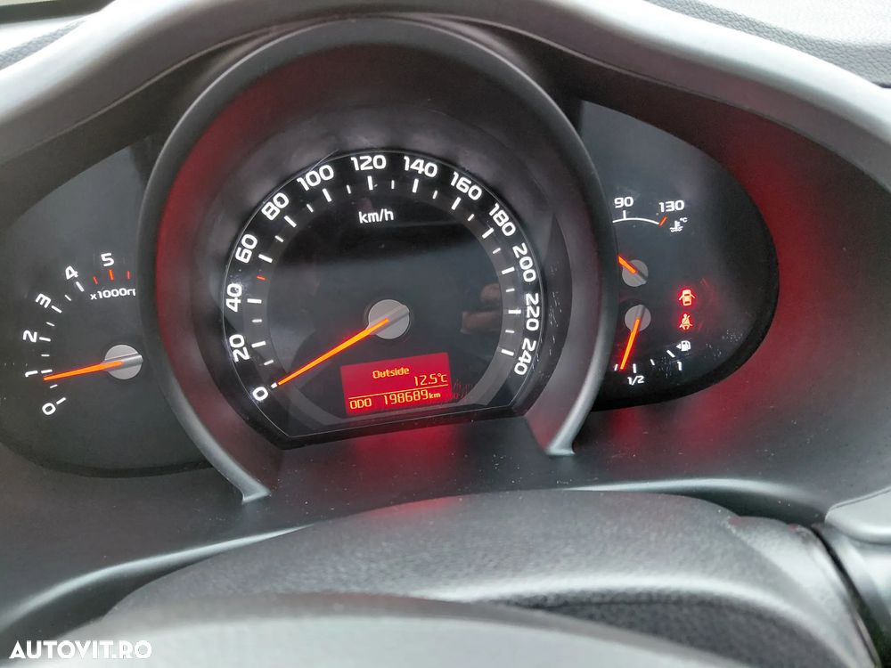 Kia Sportage 1.7 CRDI 2WD Attract - 3