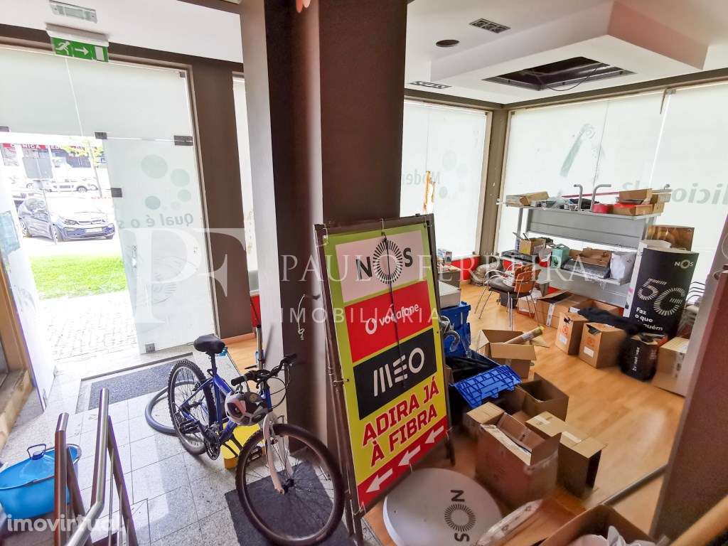 Loja com 3 pisos no centro de Famalicão - Grande imagem: 5/5