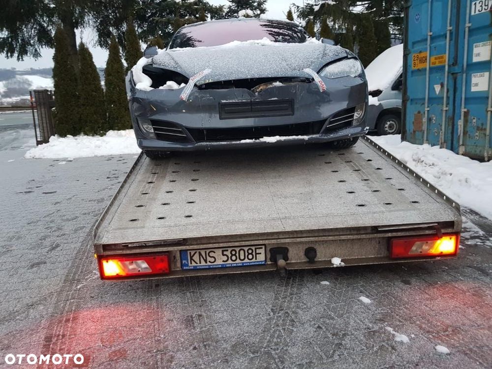Tesla Model S Maximale Reichweite - 26