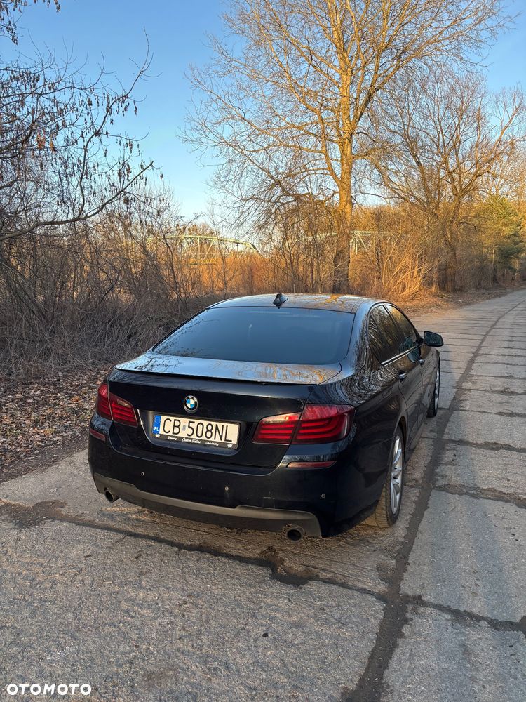 BMW Seria 5 535i xDrive - 9