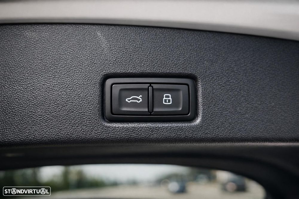 Audi Q4 e-tron 40 - 16