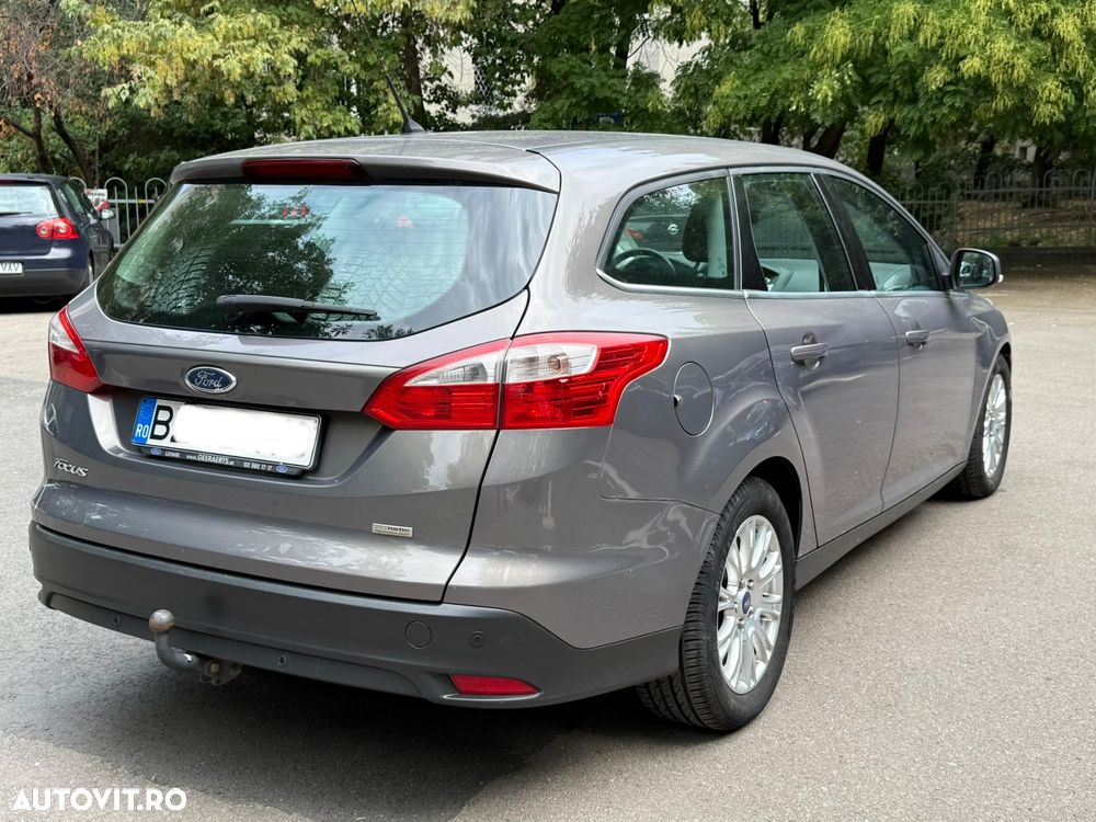Ford Focus - 2