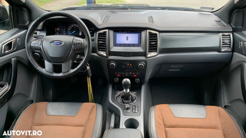 Ford Ranger Pick-Up 3.2 TDCi 4x4 Cabina RAP - 10