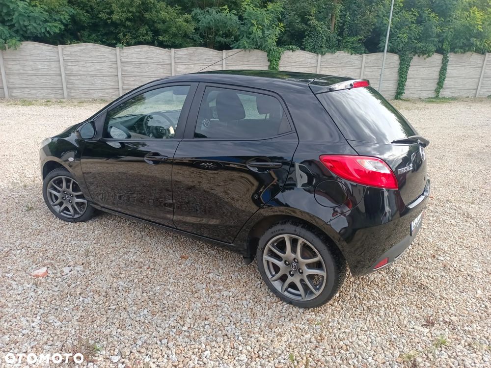Mazda 2 - 14