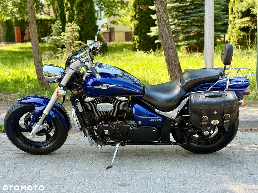 Suzuki Intruder - 7