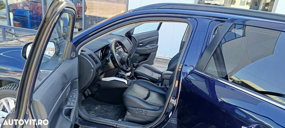 Mitsubishi ASX 1.8 DI-D 4WD Plus - 14