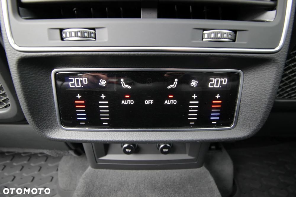 Audi Q7 ver-50-tdi-mhev-quattro-black-edition-tiptr - 14