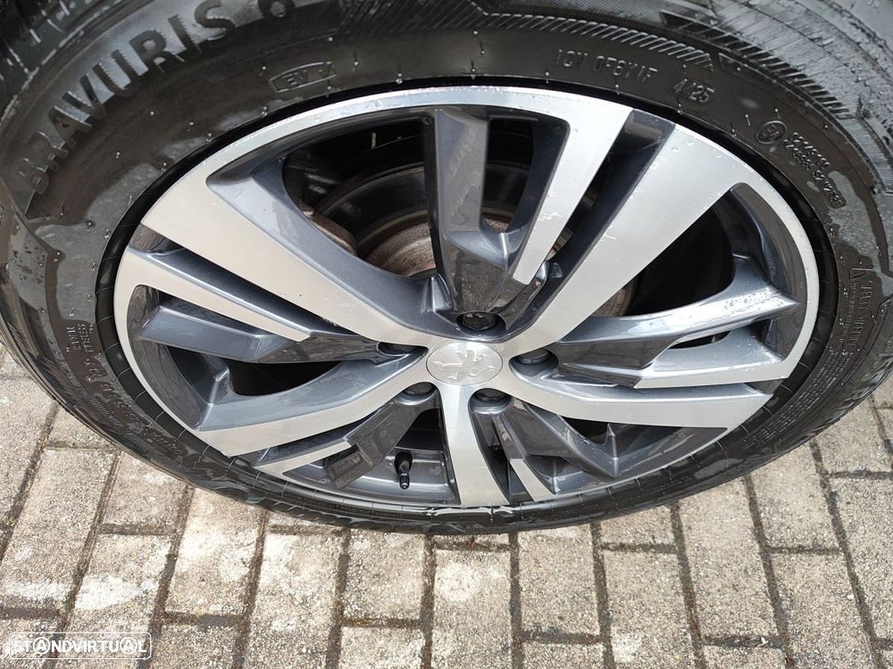 Peugeot 3008 1.6 Hybrid Allure e-EAT8 - 10