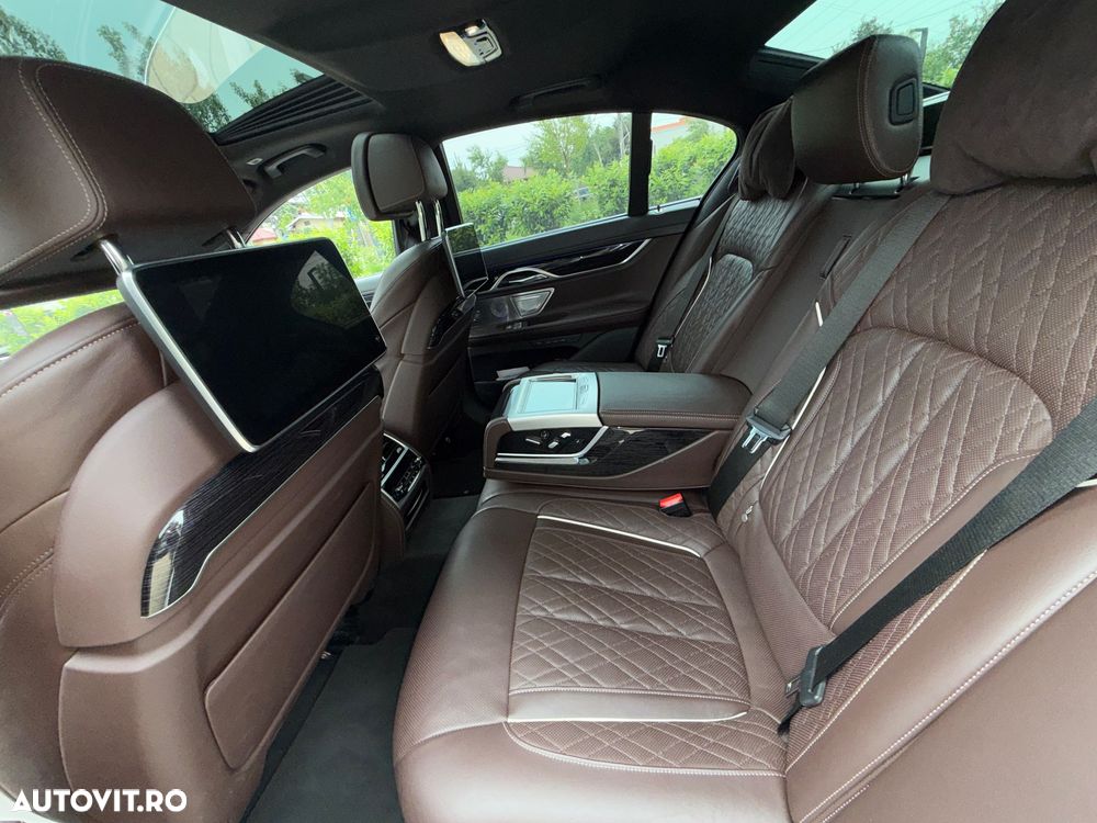 BMW Seria 7 745Le AT PHEV - 9