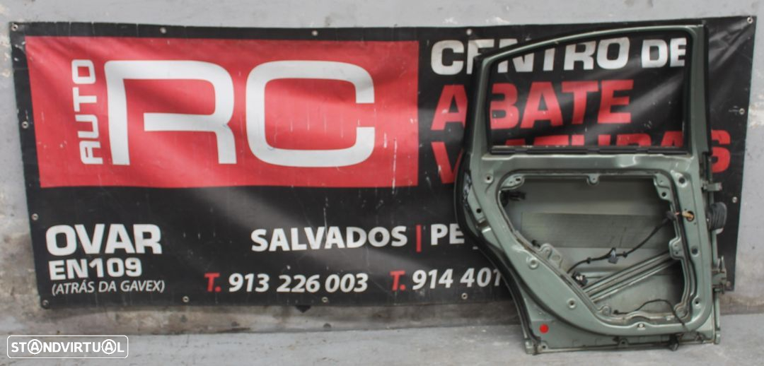 Porta de Trás do Lado Esquerdo Volkswagen Passat de 2002 - 2