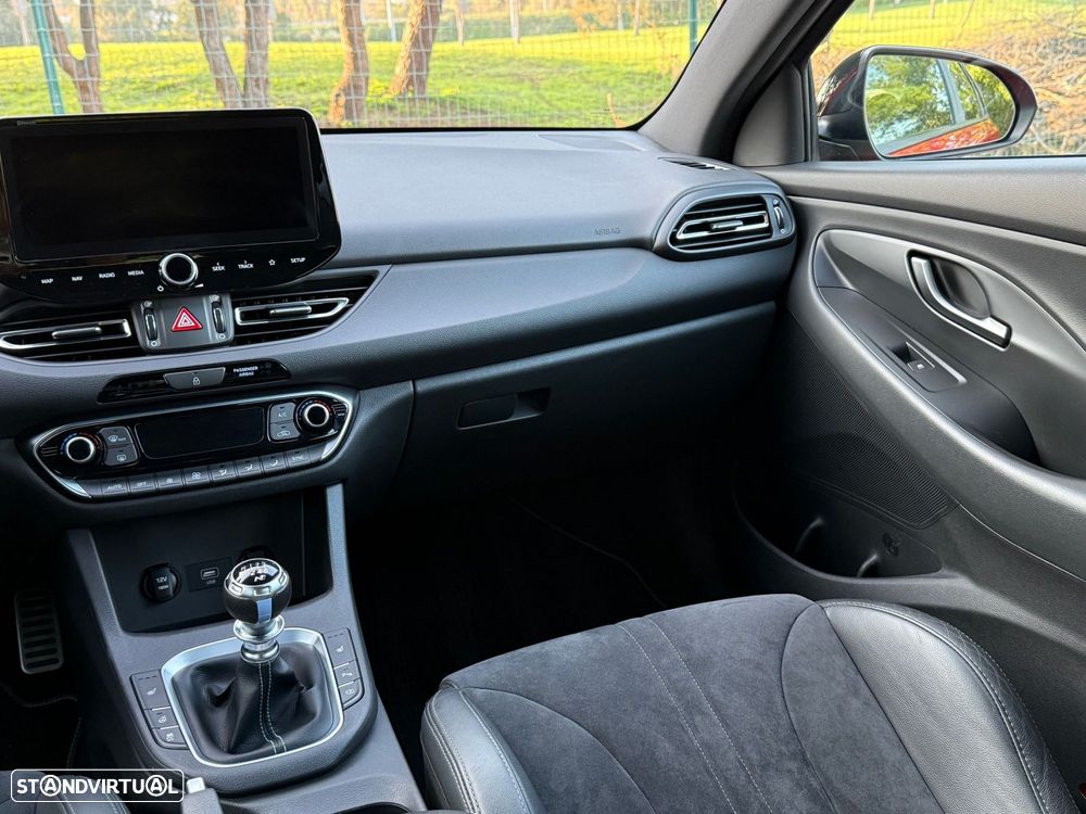 Hyundai i30 N 2.0 T-GDi Pack Performance - 28