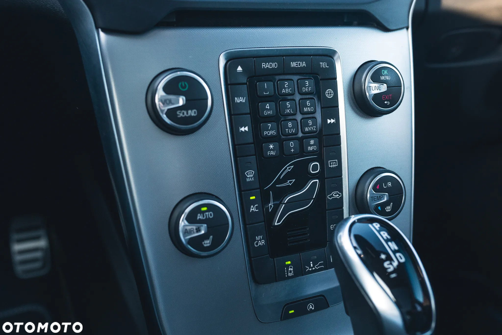 Volvo V40 D3 Drive-E Inscription - 31