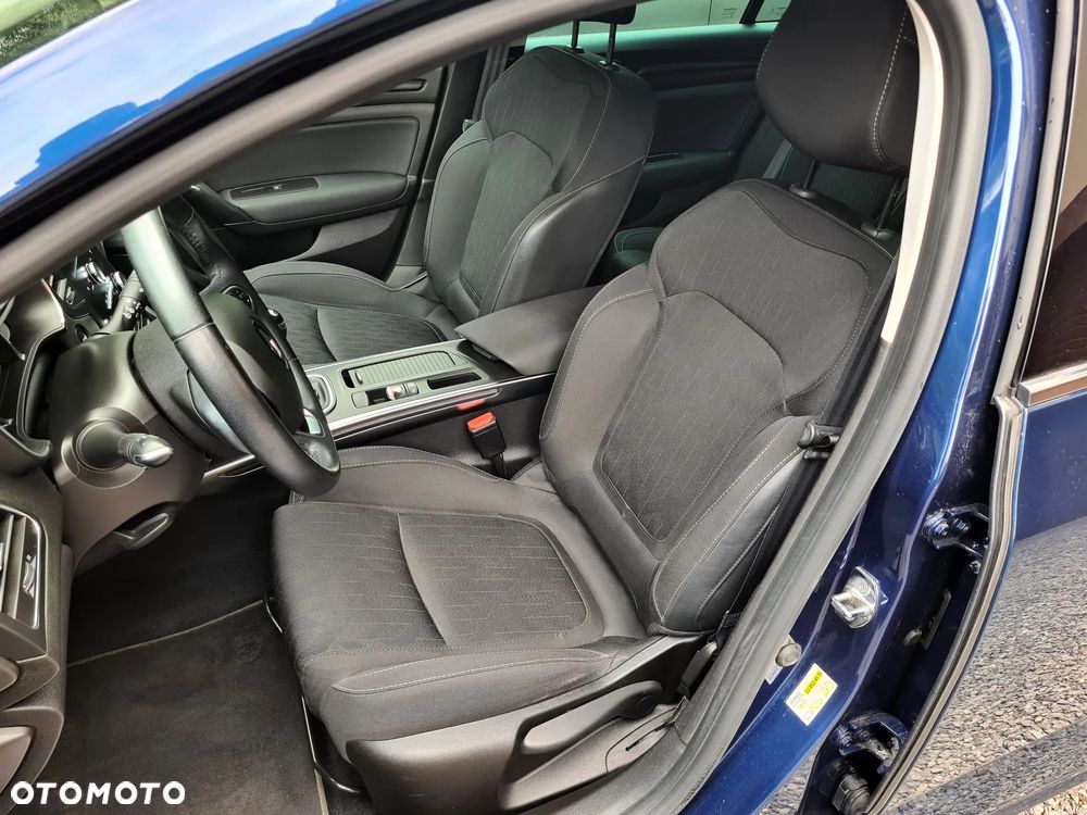 Renault Megane 1.5 Blue dCi Limited - 11