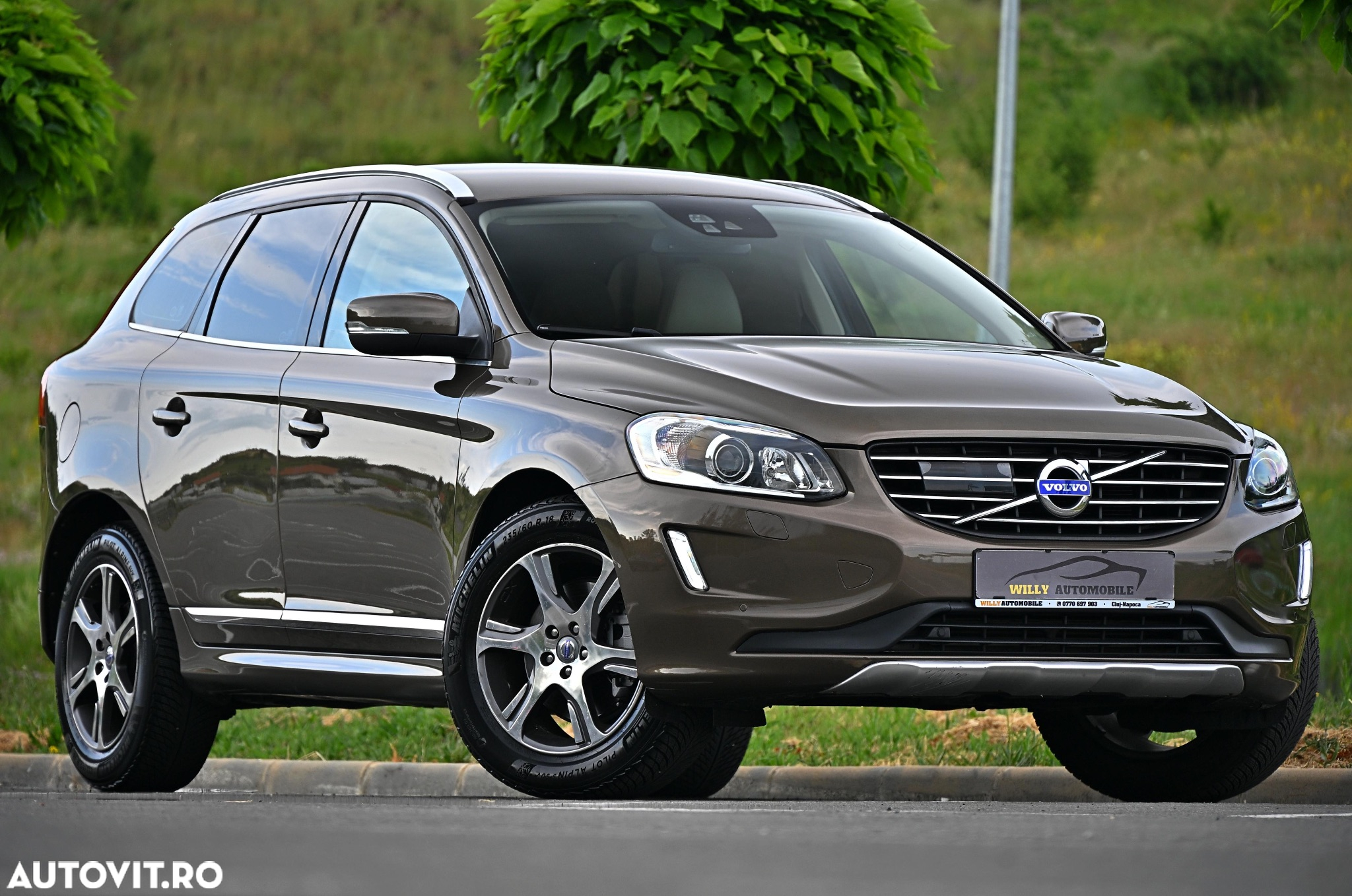 Volvo XC 60 D5 AWD Aut. Summum - 2