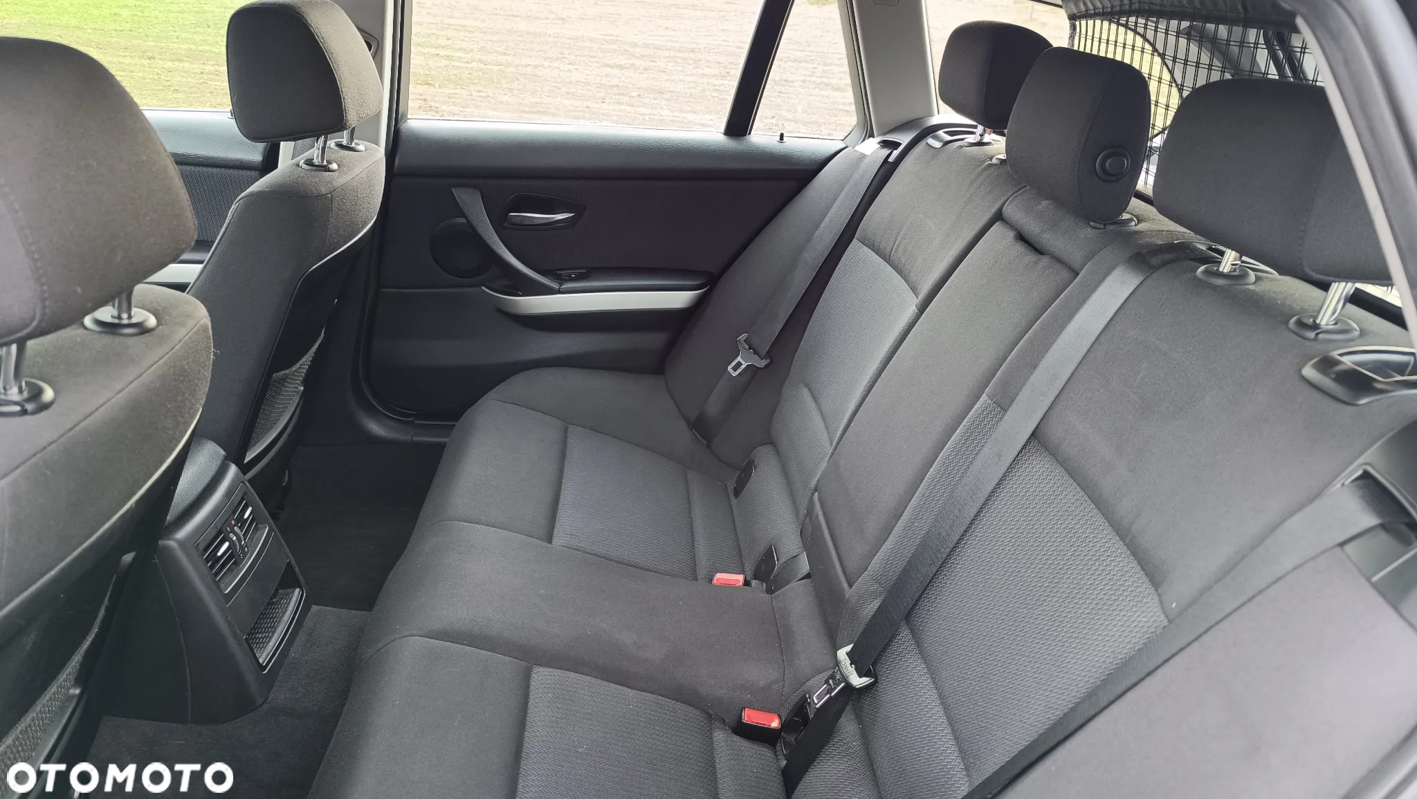 BMW Seria 3 330d DPF Touring Edition Sport - 19