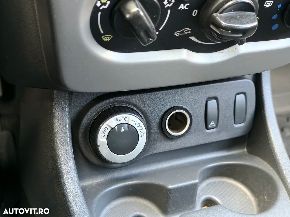 Dacia Duster dCi 110 FAP 4x4 Laureate - 7